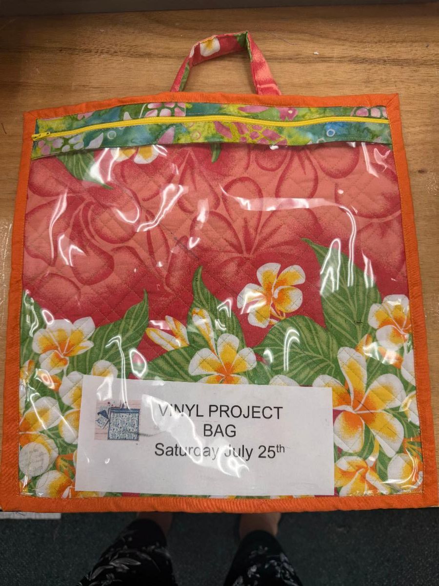 Viny Project Bag with Cyndy